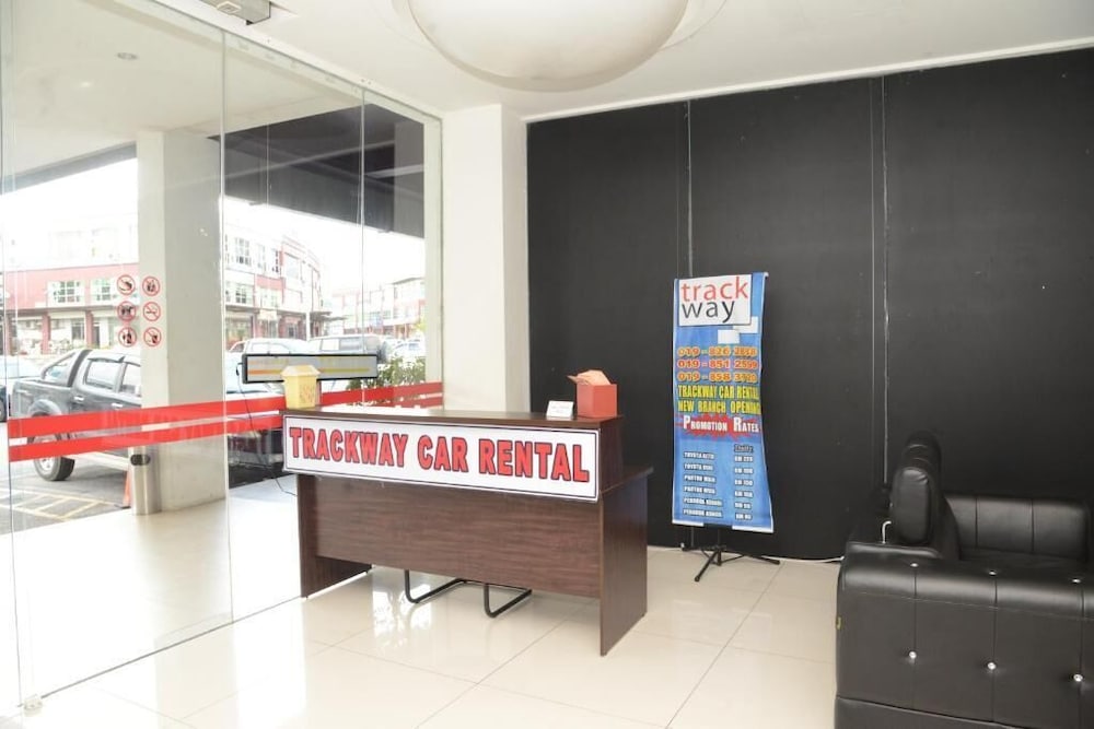 101 HOTEL BINTULU 8/28