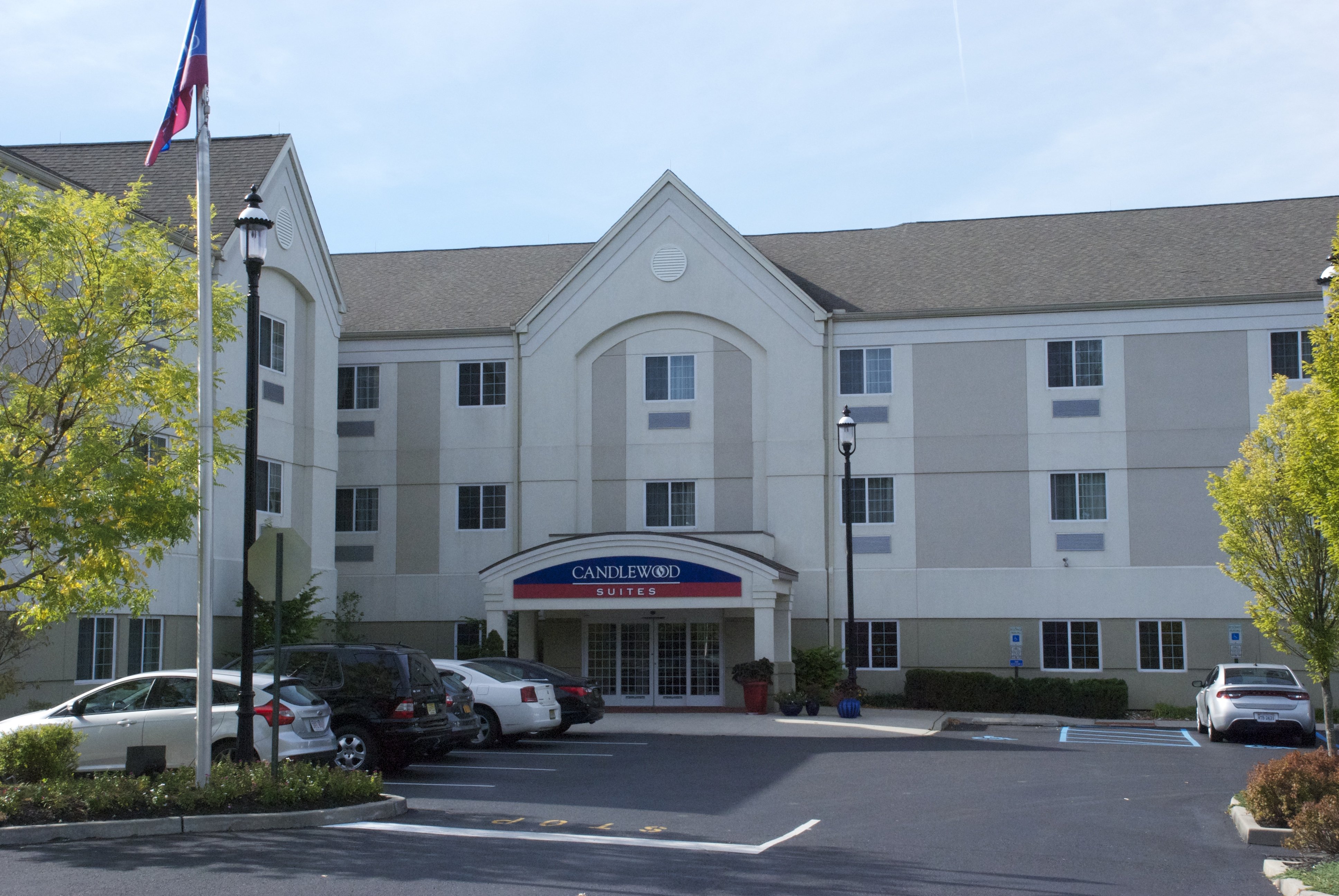 Candlewood Suites Bordentown-Trenton 75/79