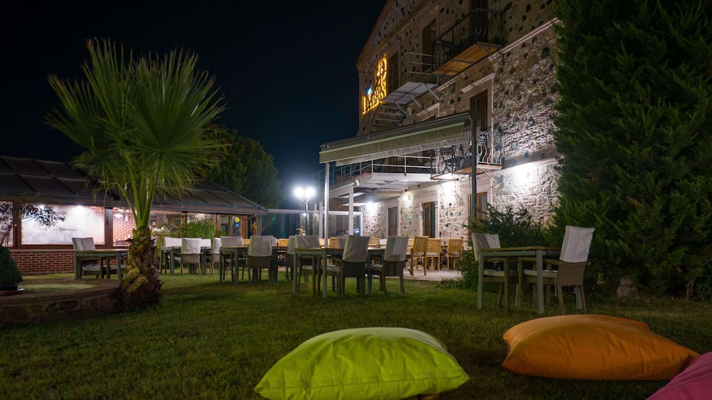 Cunda Labris Hotel 45/50