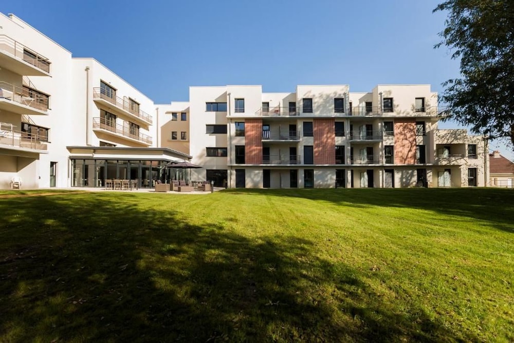 Zenao Appart'hotel Nevers 58/63