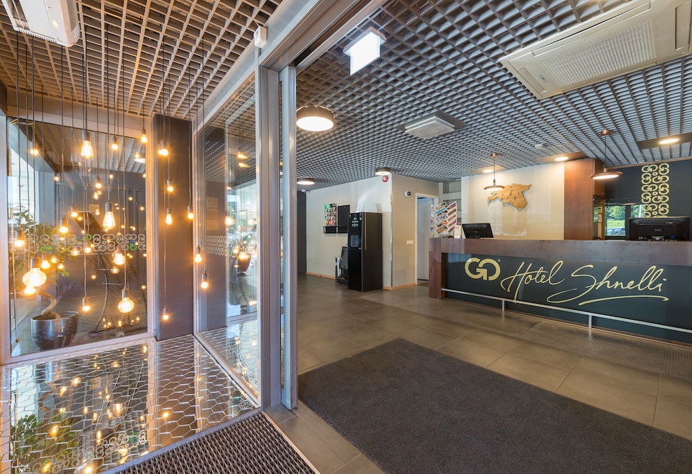 Go Hotel Shnelli 10/63
