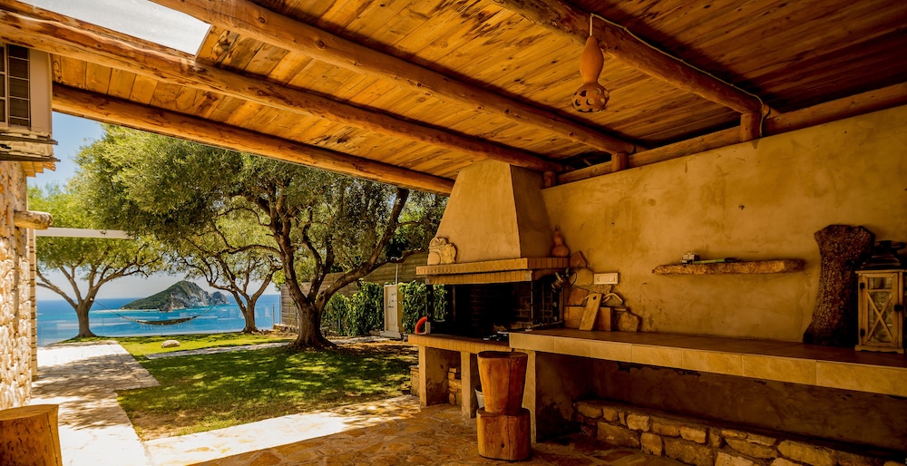 Kymaros Villas 8/36