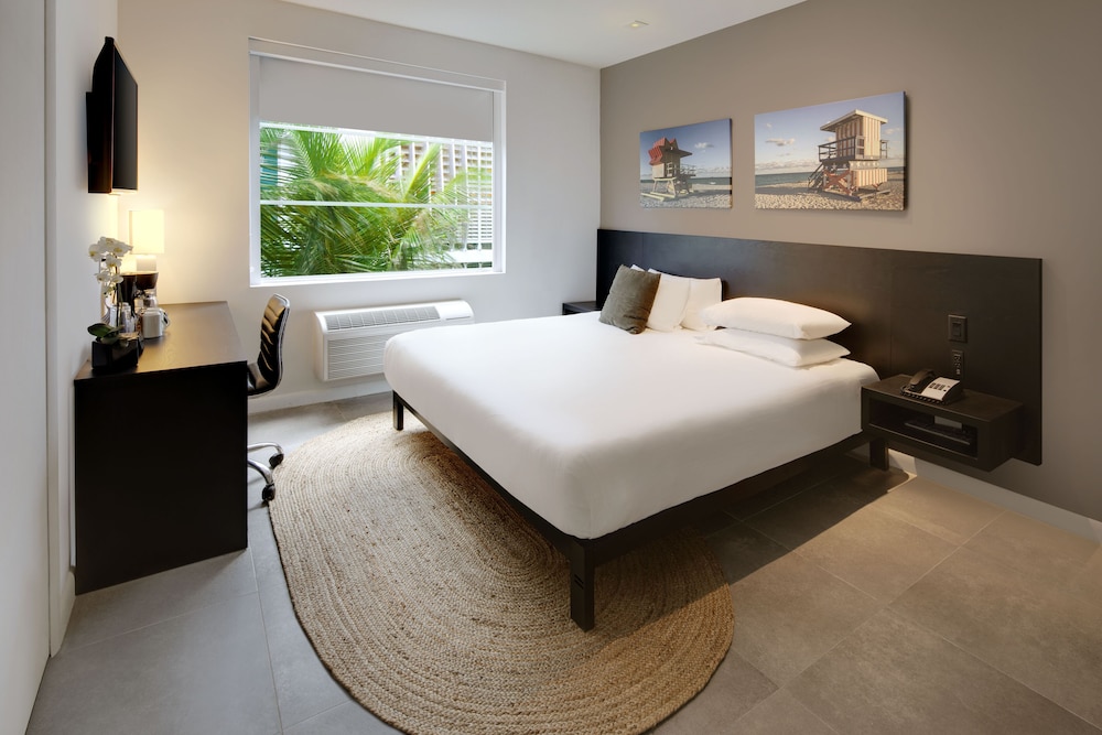 MB Hotel, Trademark Collection by Wyndham 31/72