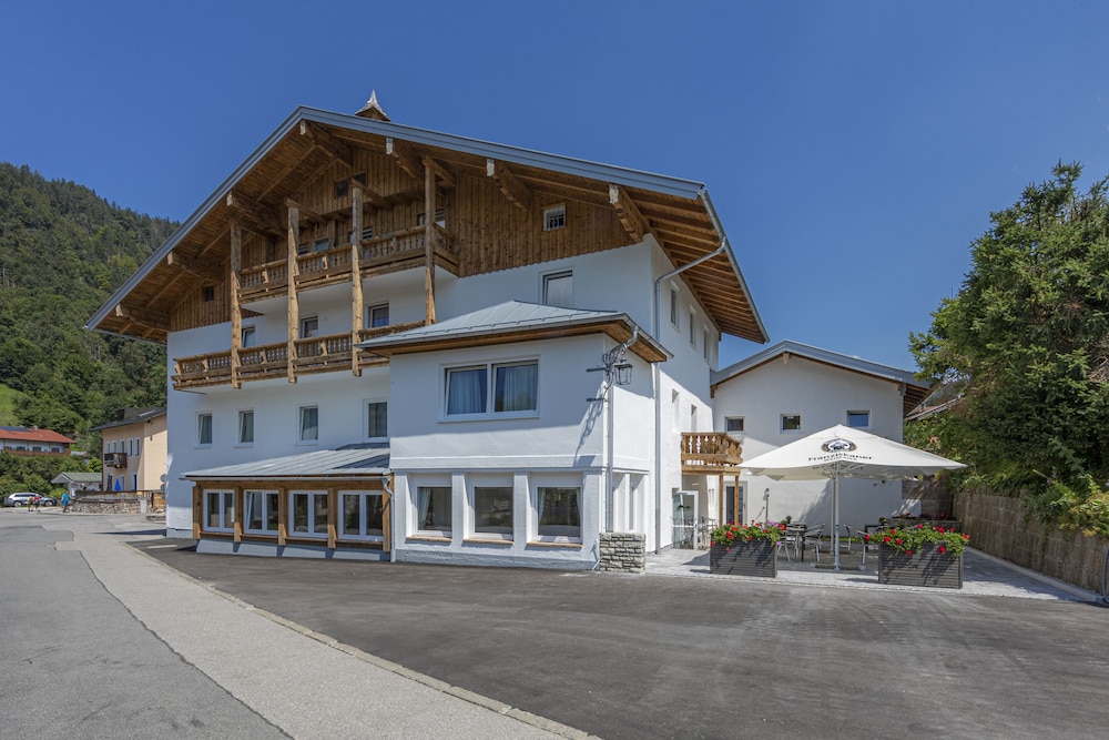 Salzberg 2/21