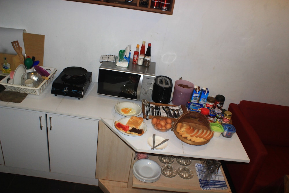 Buton Backpaker Lodge - Hostel 42/60