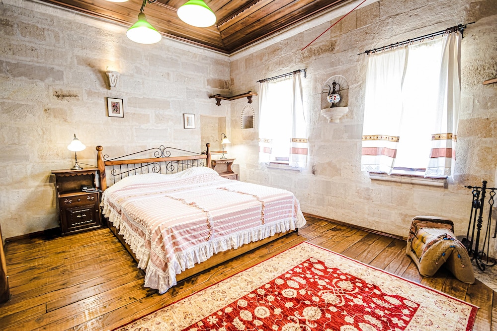 Kelebek Special Cave Hotel 16/84
