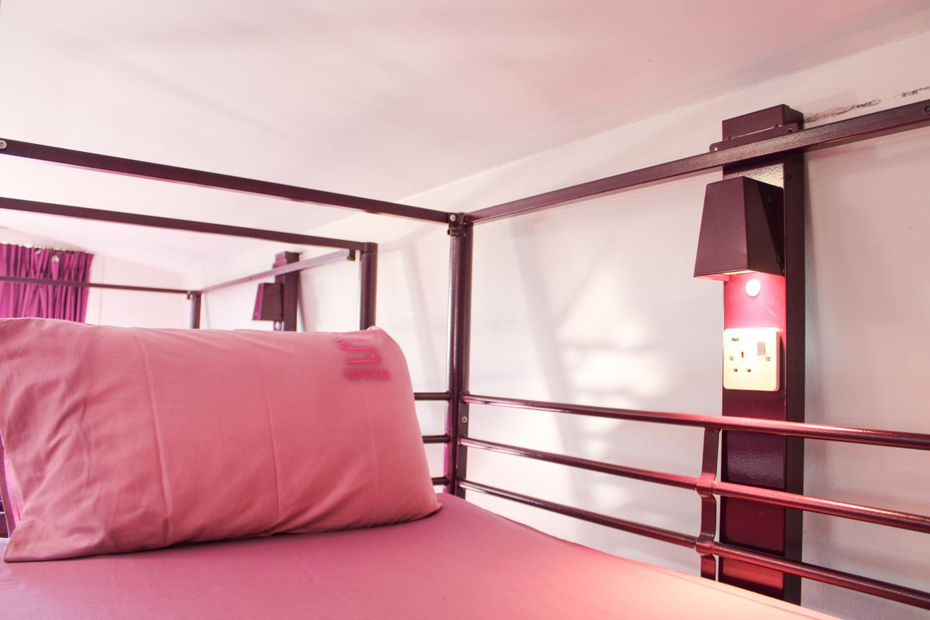 Private, 3 Bunk Beds