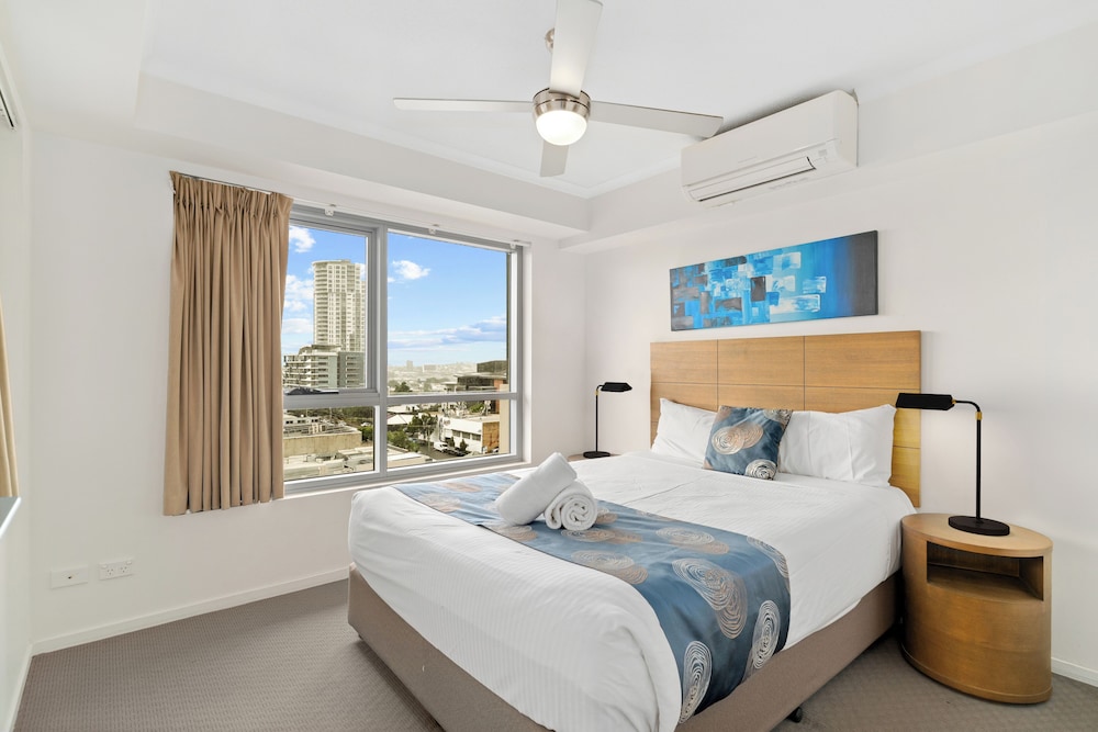 2 BEDROOMS, GOVERNOR, APARTMENT
