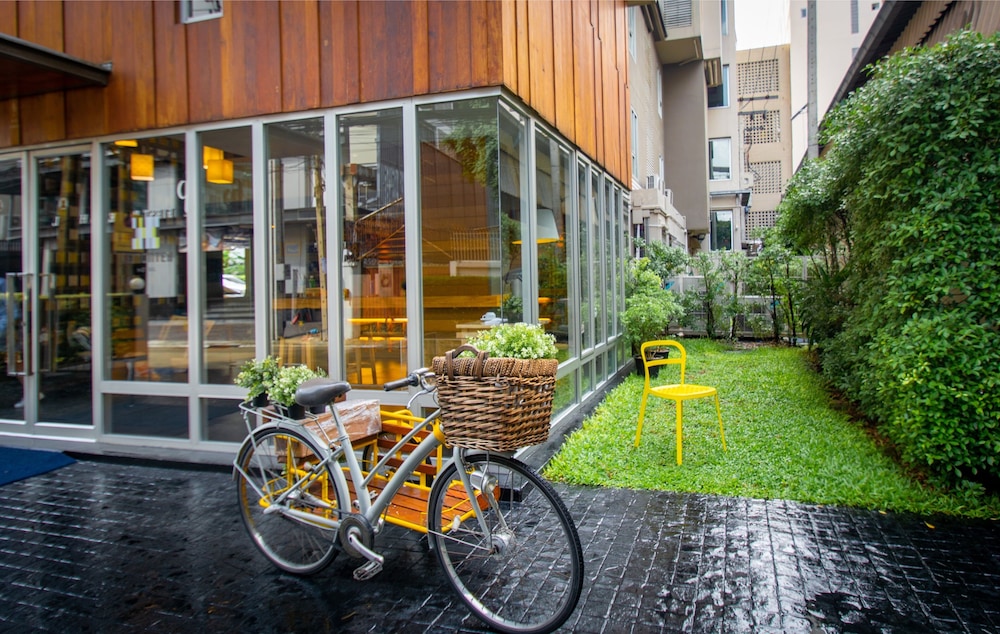 Lemontea Hotel 57/63