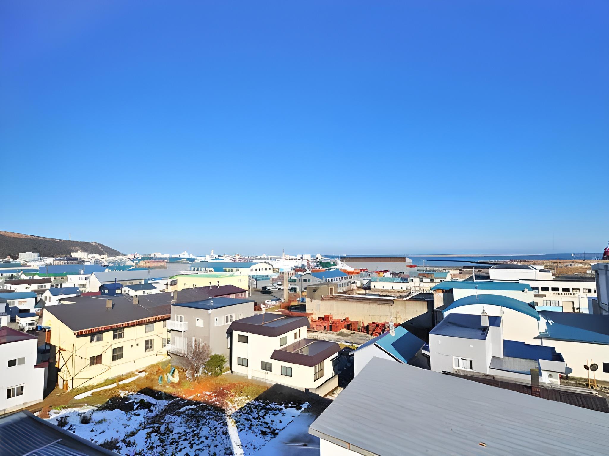 NEW CHIKO HOTEL 17/18