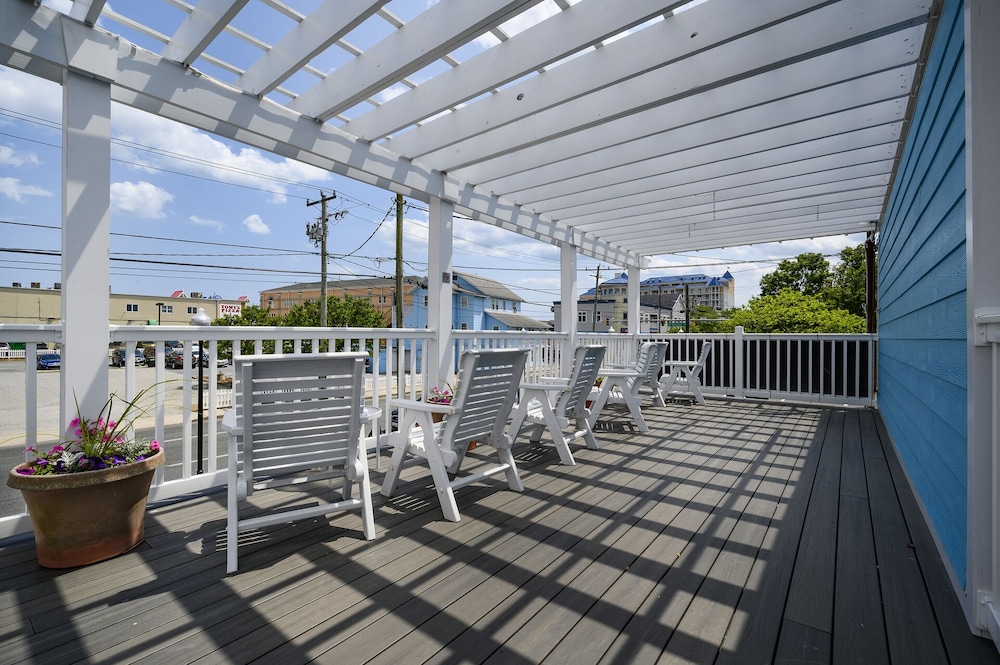 Madison Beach Motel 20/42