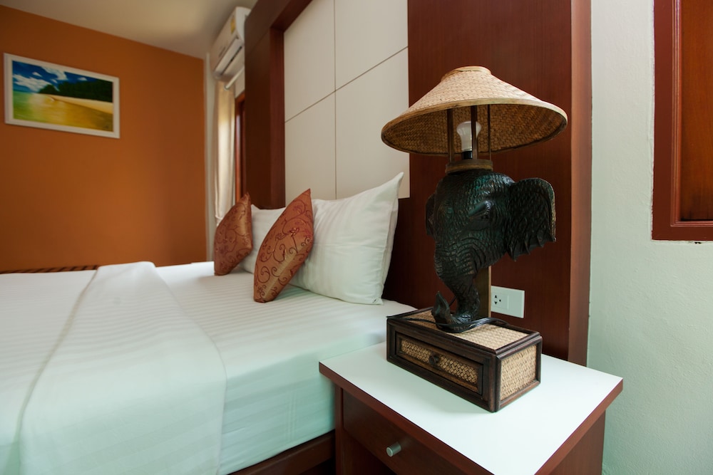 LANTA RIVIERA RESORT 26/37