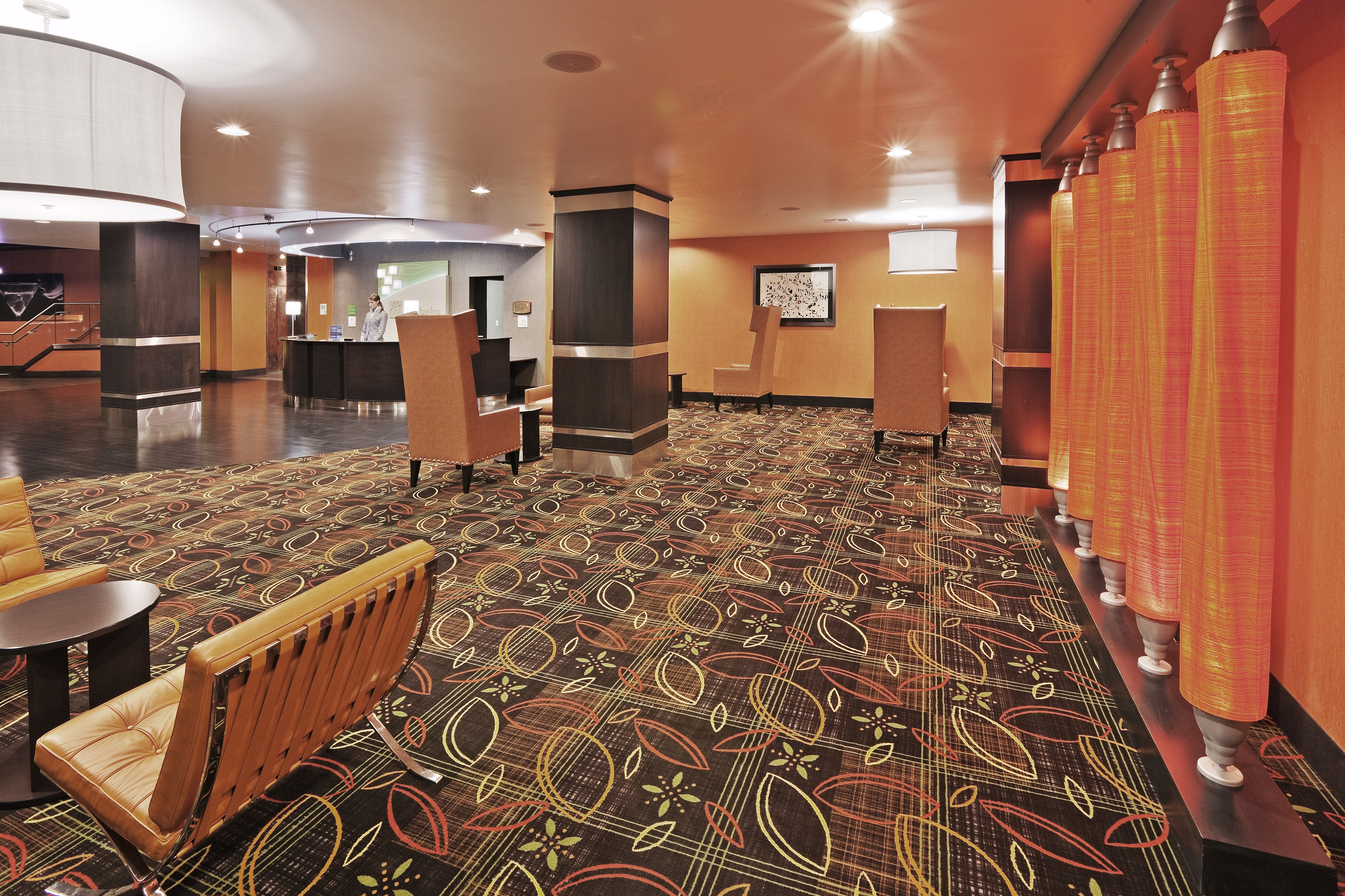 17 West Hotel 28/35