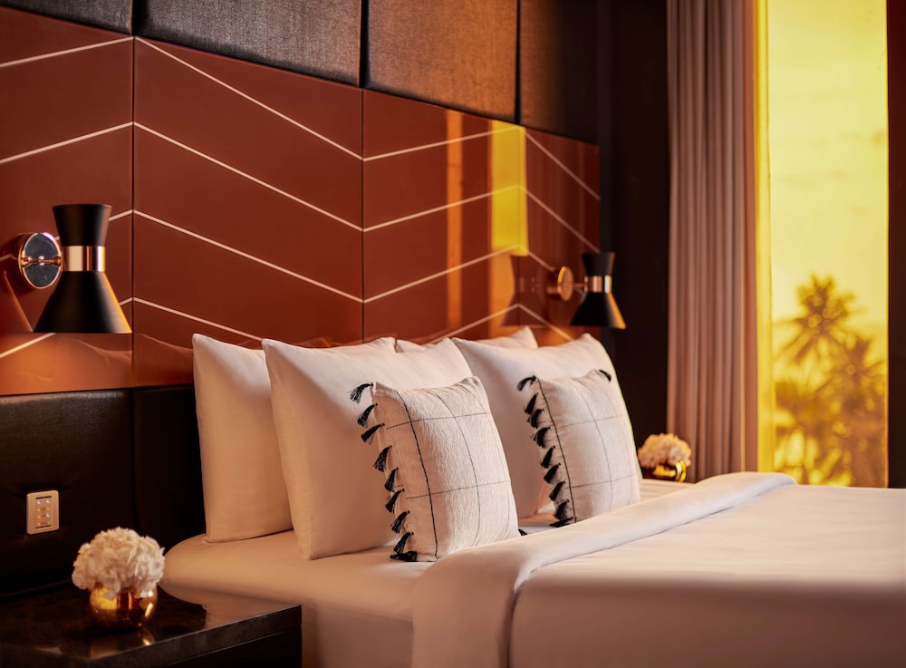 Hyatt Centric Juhu Mumbai 18/47
