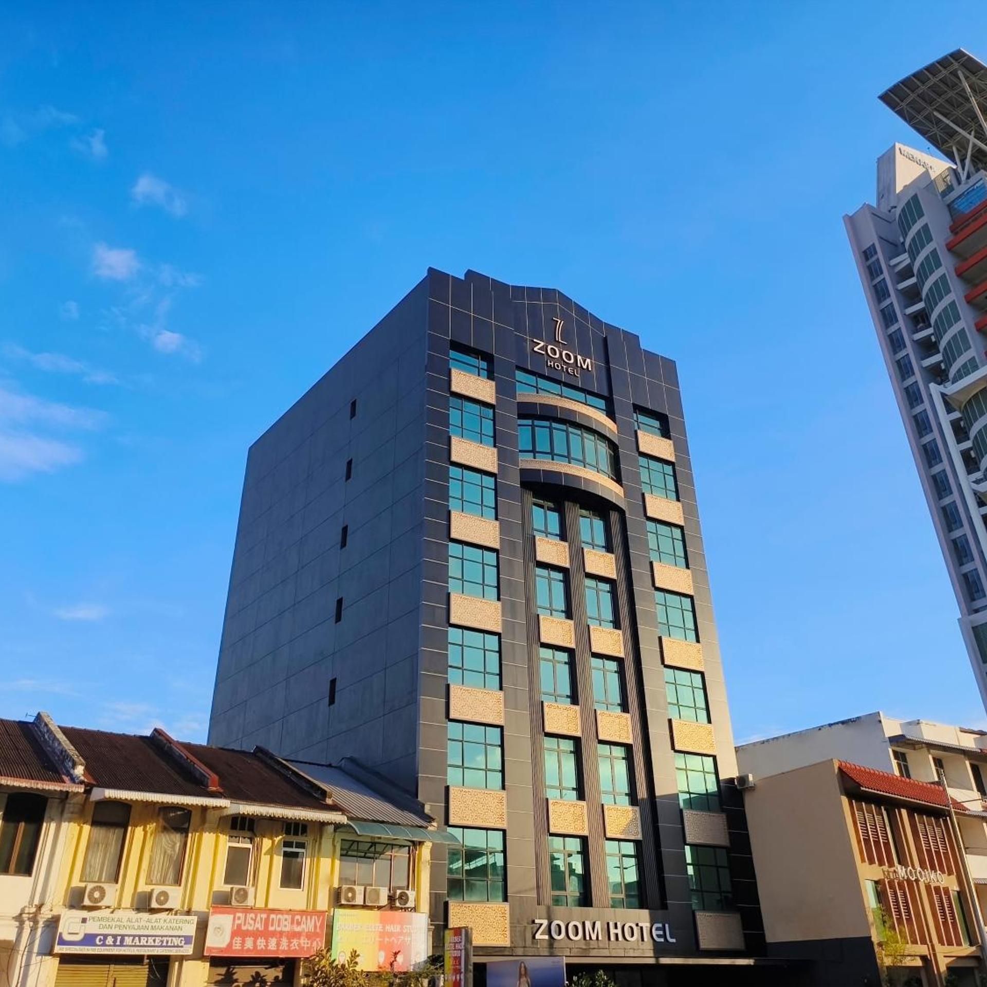 Zoom Hotel 5/37