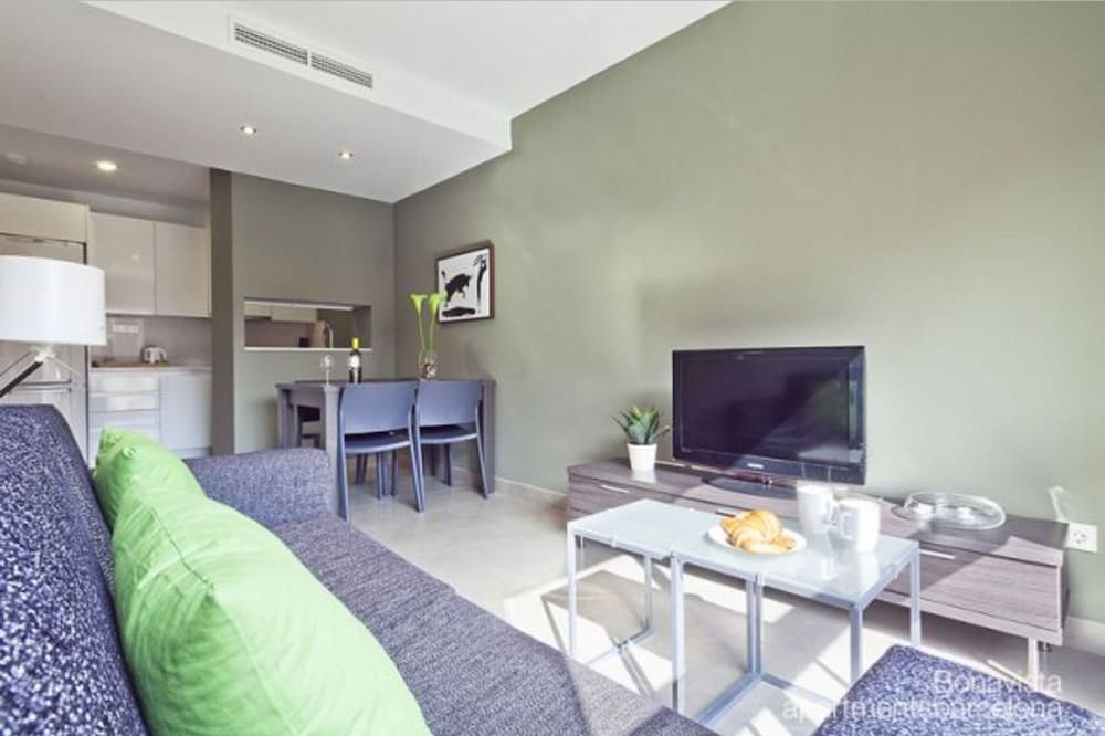 Bonavista Apartments - Virreina 58/64