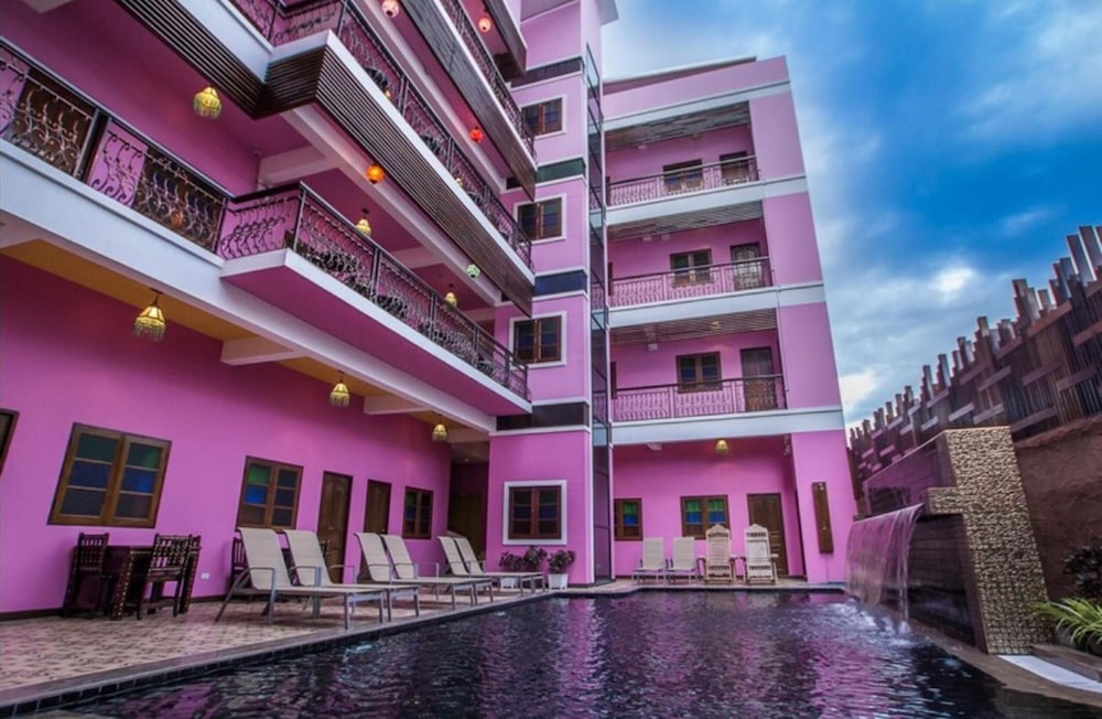 CHANGPUAK BOUTIQUE HOUSE 50/57
