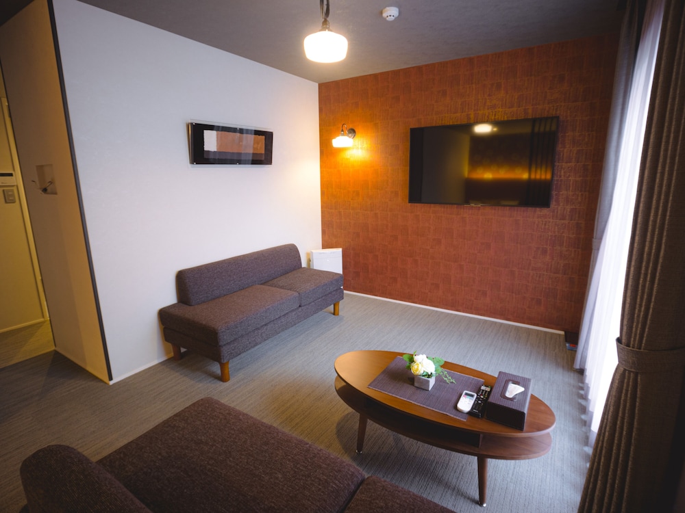 Grand Base Hakata Sumiyoshi 15/50