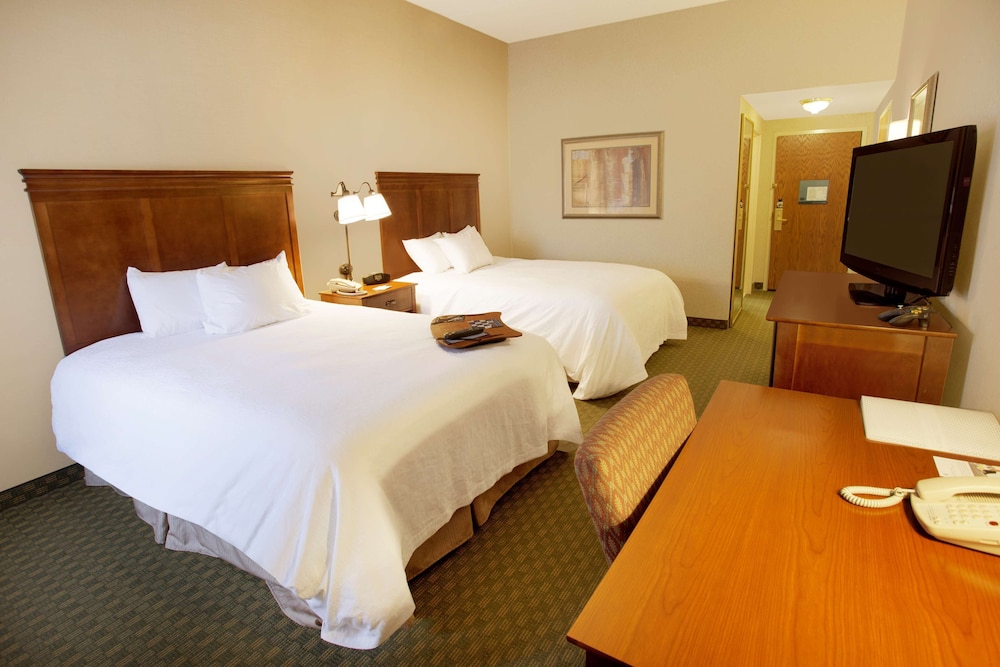 Hampton Inn Sidney 9/41
