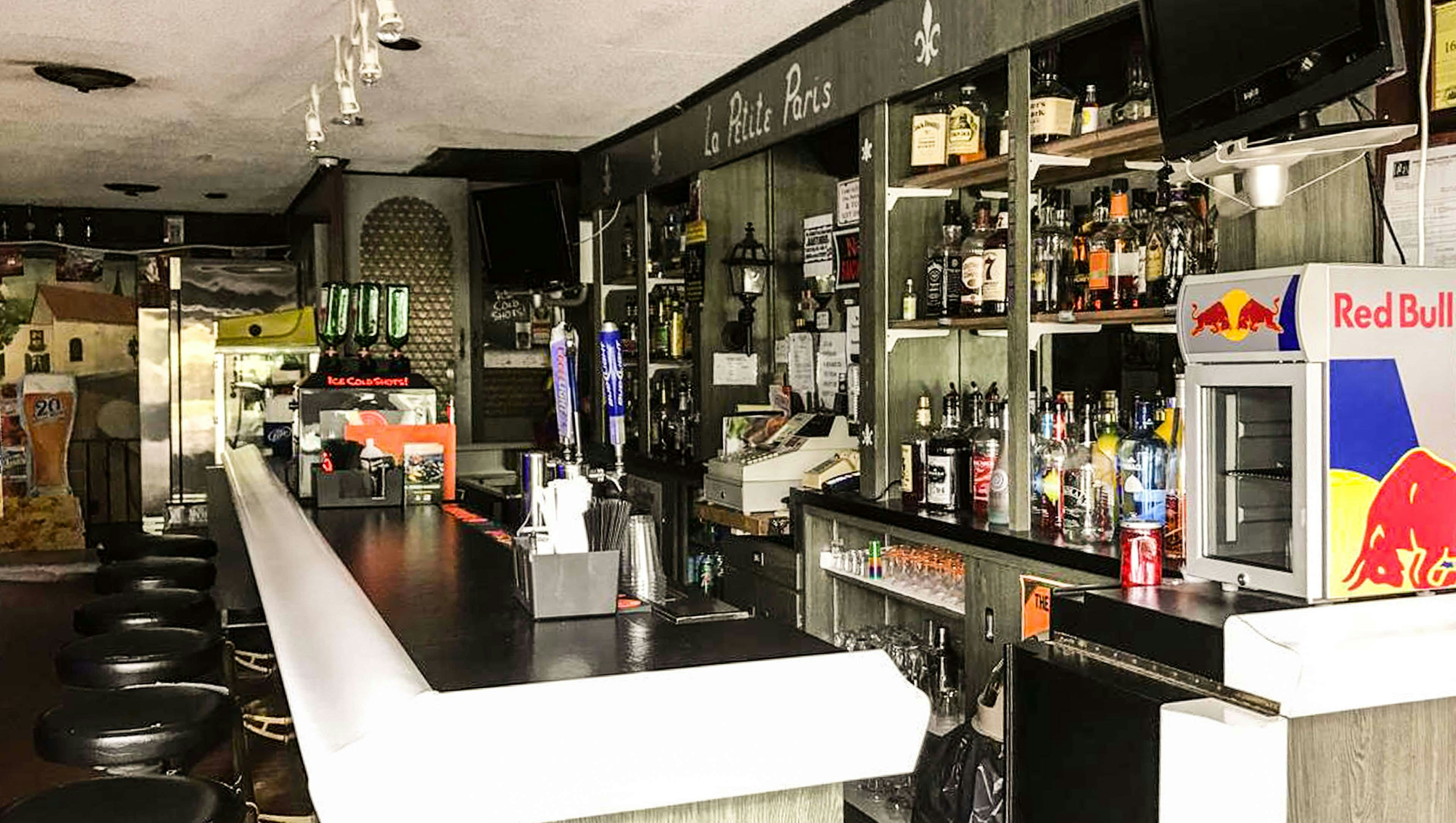Relax Inn Motel And Bar 14/20