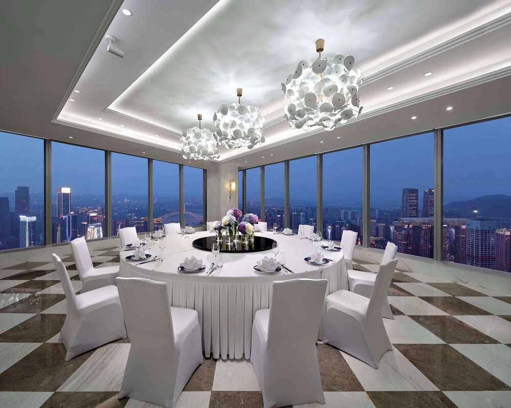 The Lixury Hotel -The Unbound Collection by Hyatt 31/50