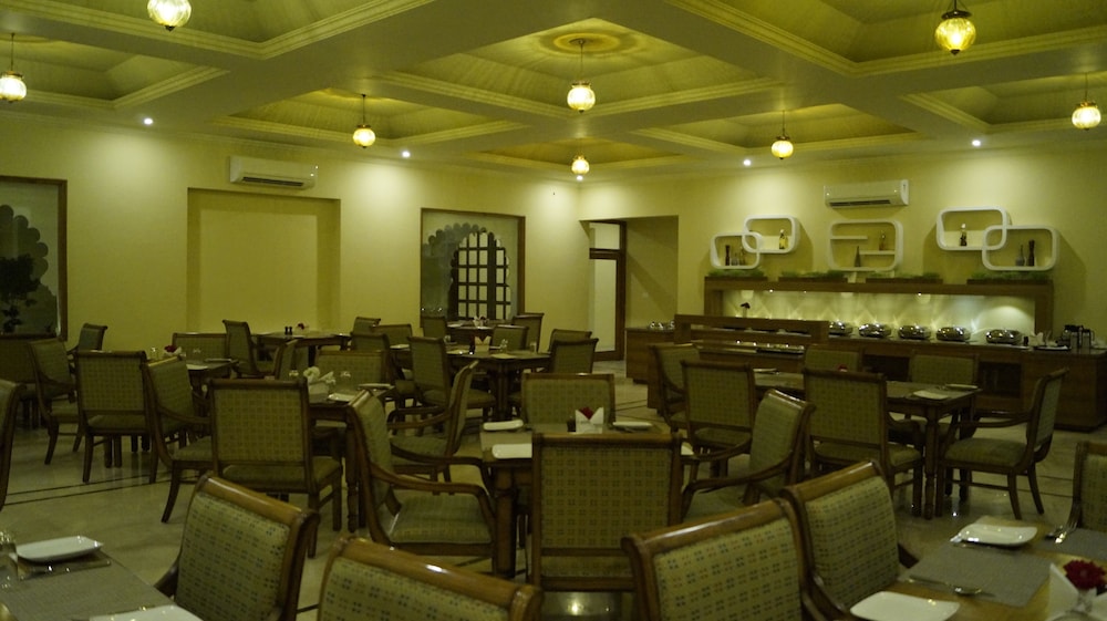 Justa Brij Bhoomi Nathdwara 24/39