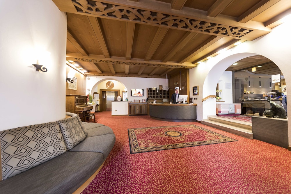 Hotel Ancora 53/68