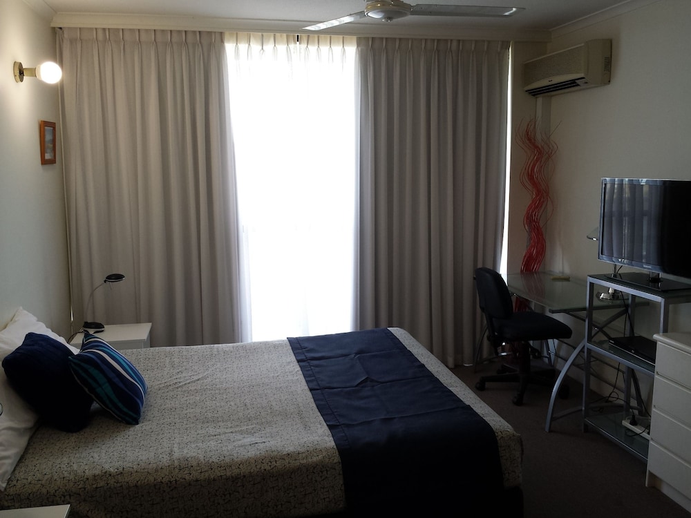 Kirribilli Riverfront Apartments 25/72