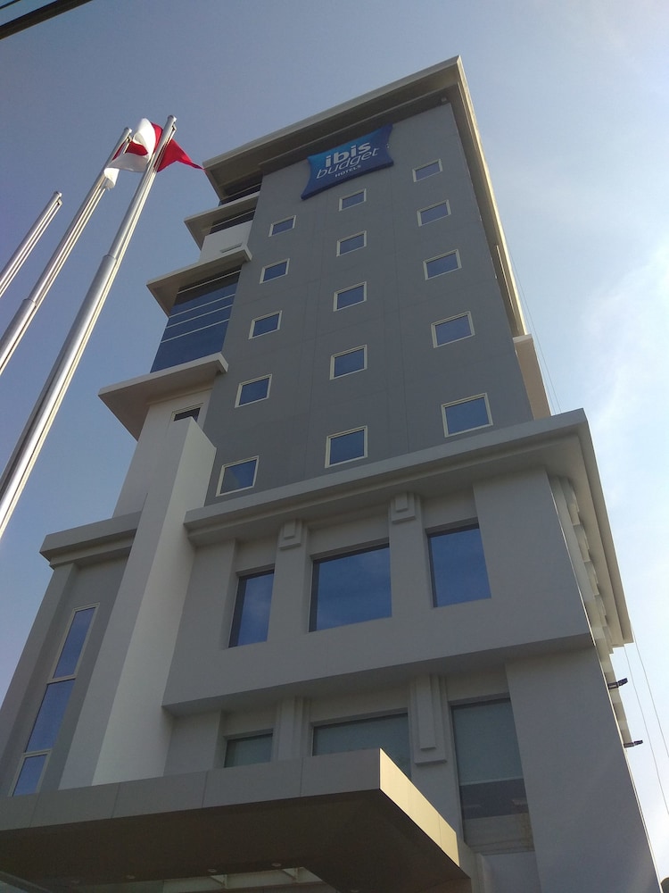 Ibis budget Surabaya Diponegoro 2/38