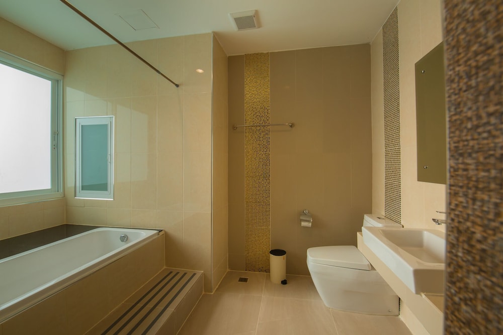 Phuglong Luxury Hotel 49/50