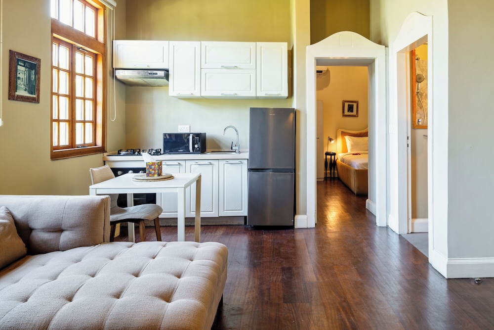 Olma Colonial Suites 25/66