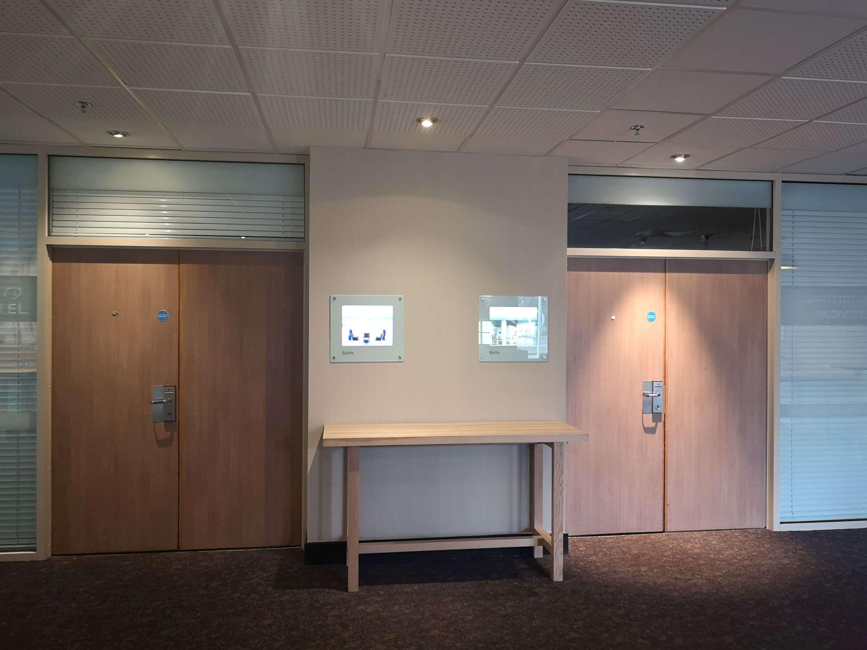 Novotel London Heathrow Airport - M4 Jct 4 Hotel 21/50