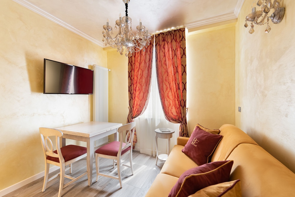 Relais Empire 48/69
