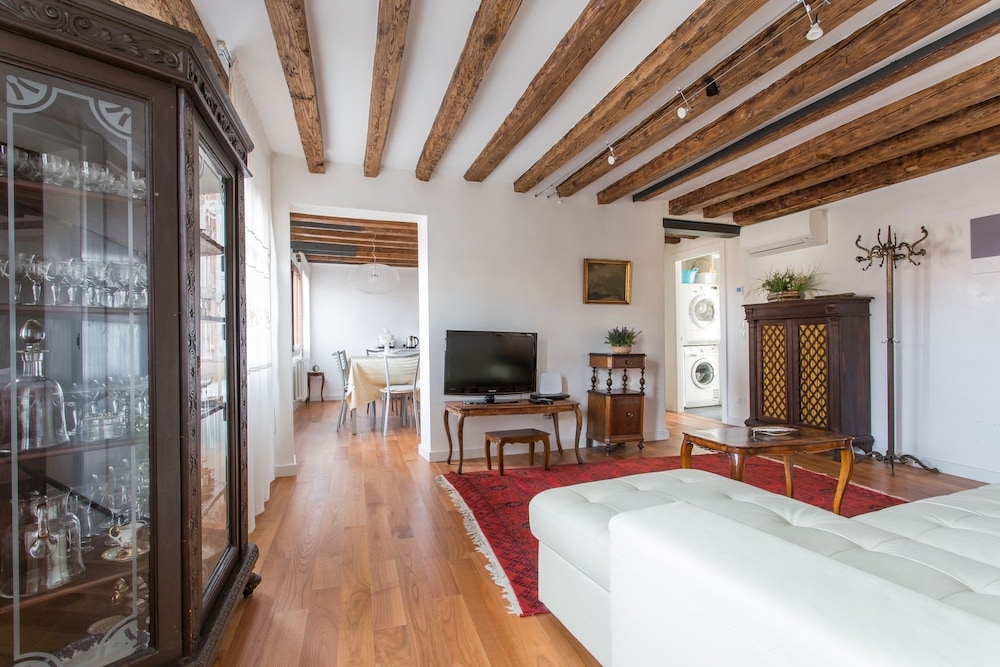 Venezia - Calle Furlani 3277 5/17