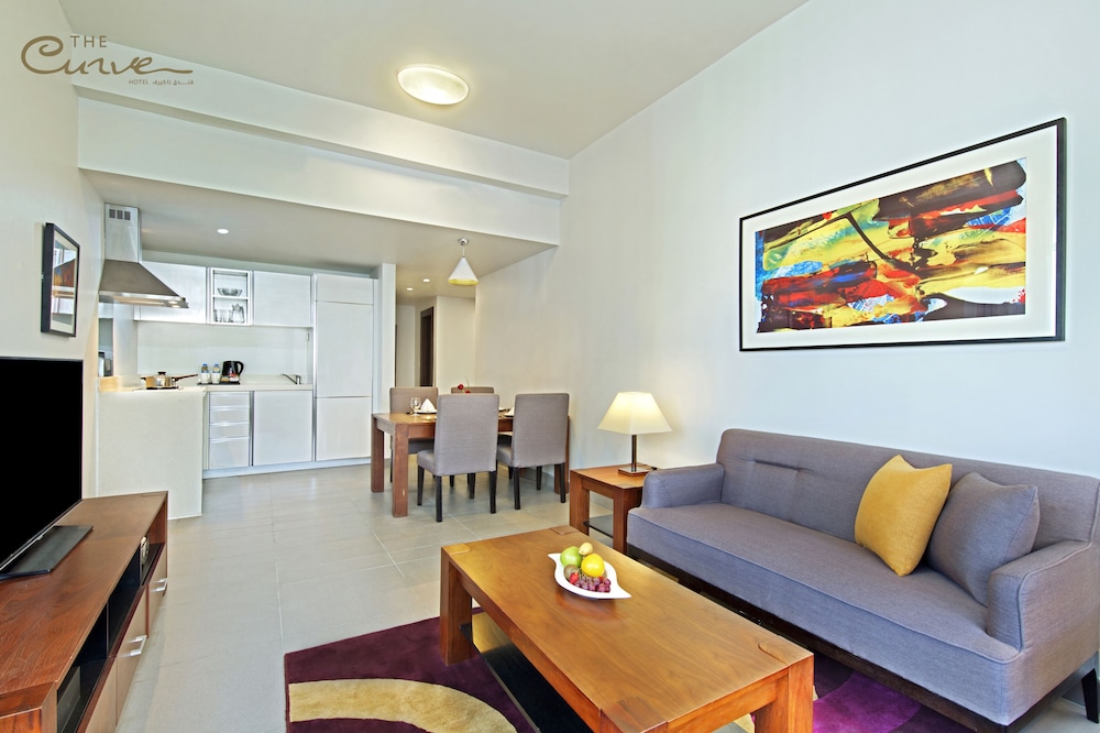 THE CURVE HOTEL 48/74
