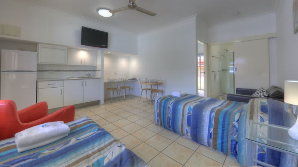 YAMBA MOTOR INN 27/62