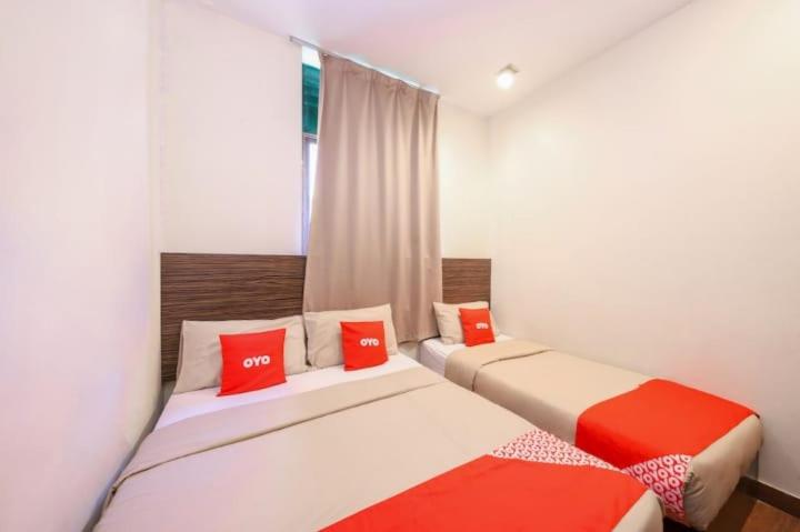 Oyo 108 Golden Palace Hotel 22/50