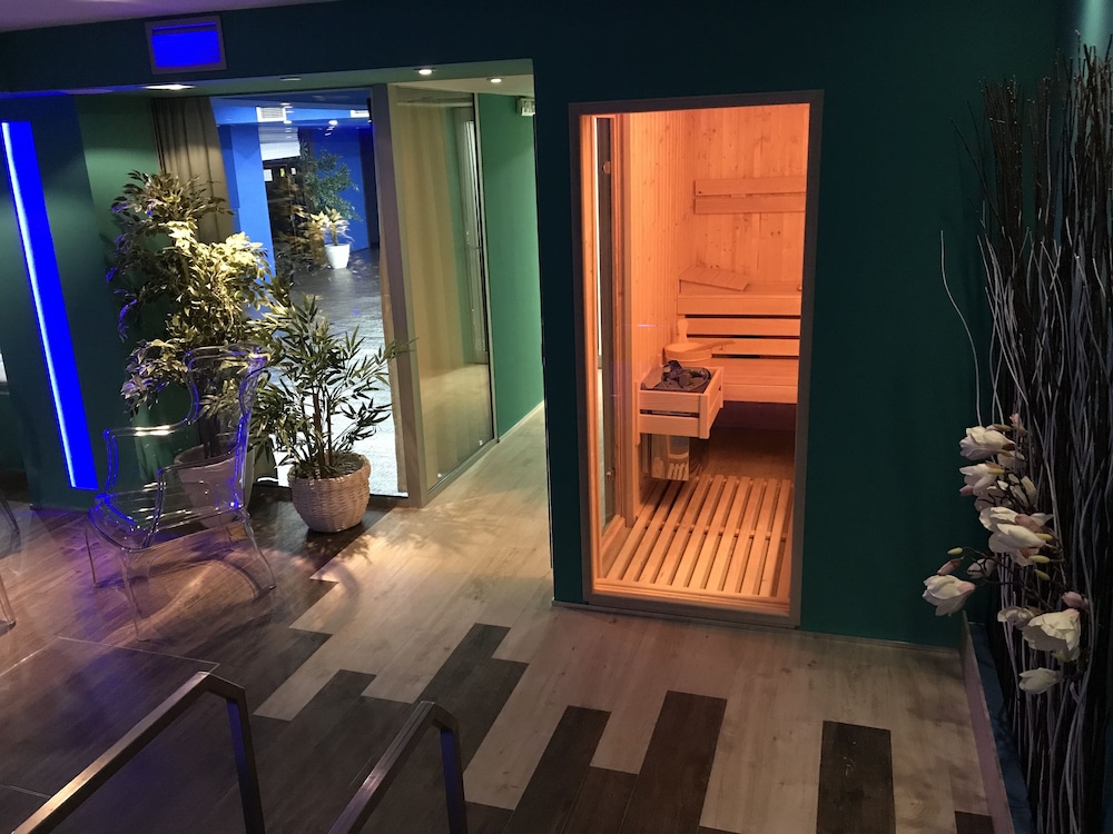 Joan Apartments & Spa 21/50