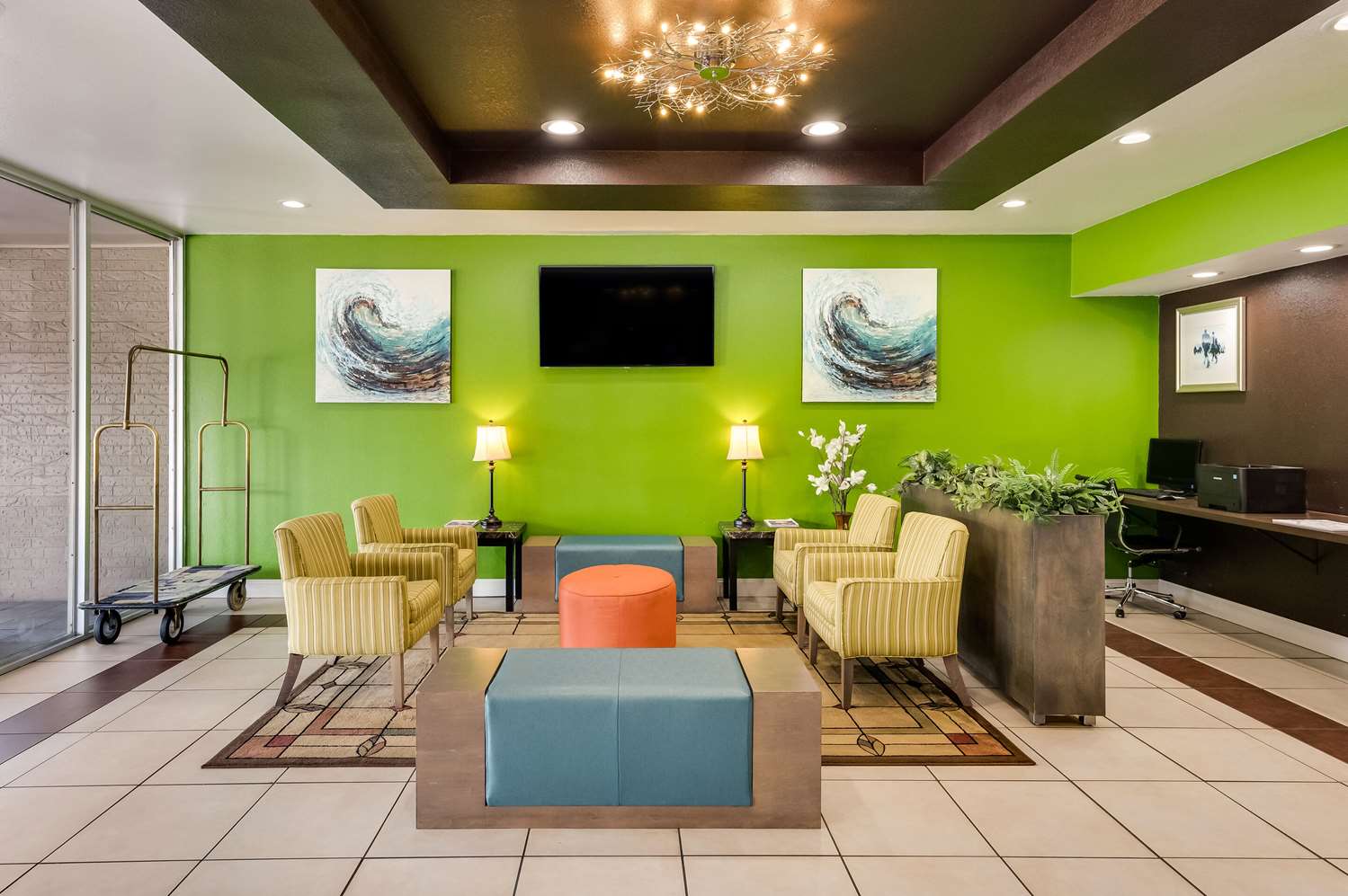 Clarion Inn & Suites Russellville I-40 7/20