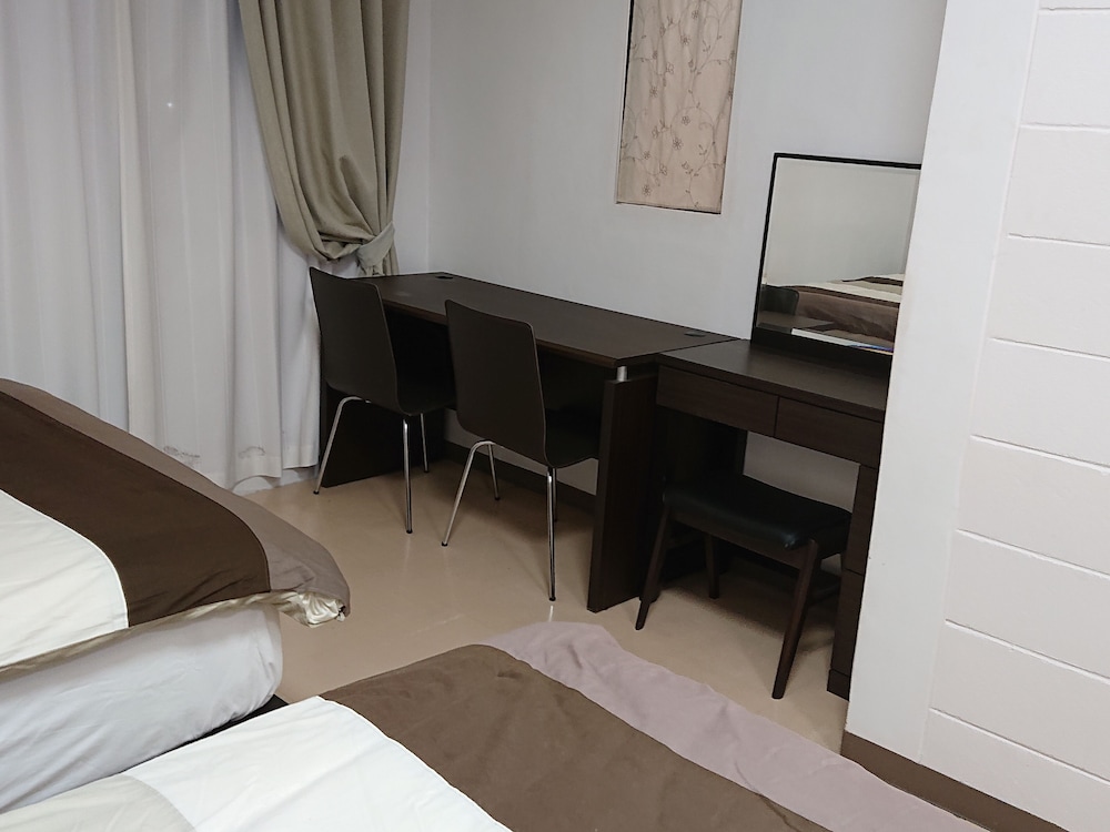 Kariyushi Condominium Resort Mezon Max 34/45