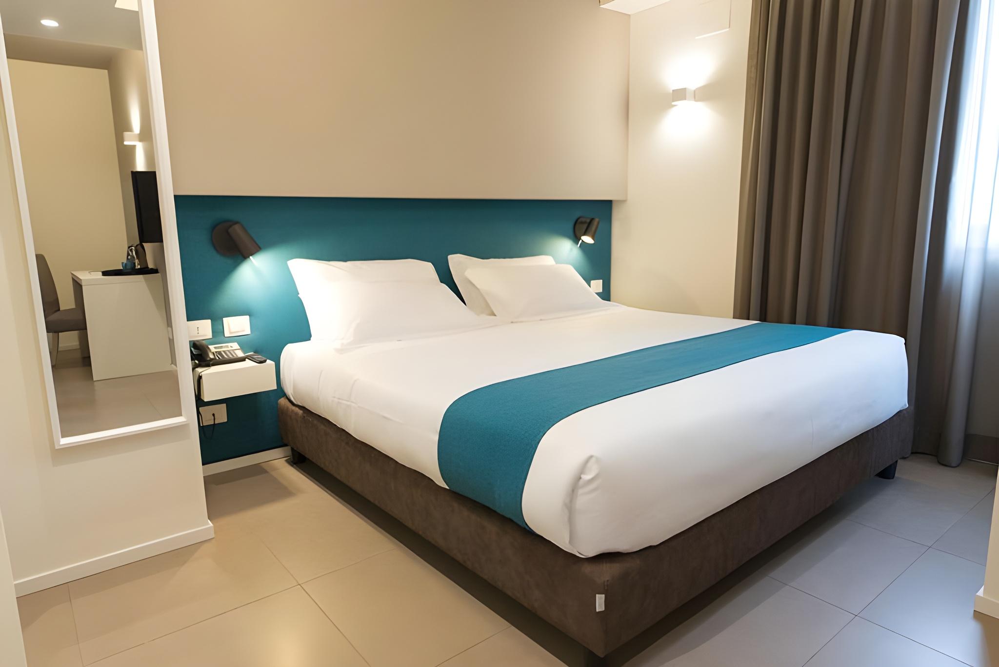 Standard  Double Single Use Room