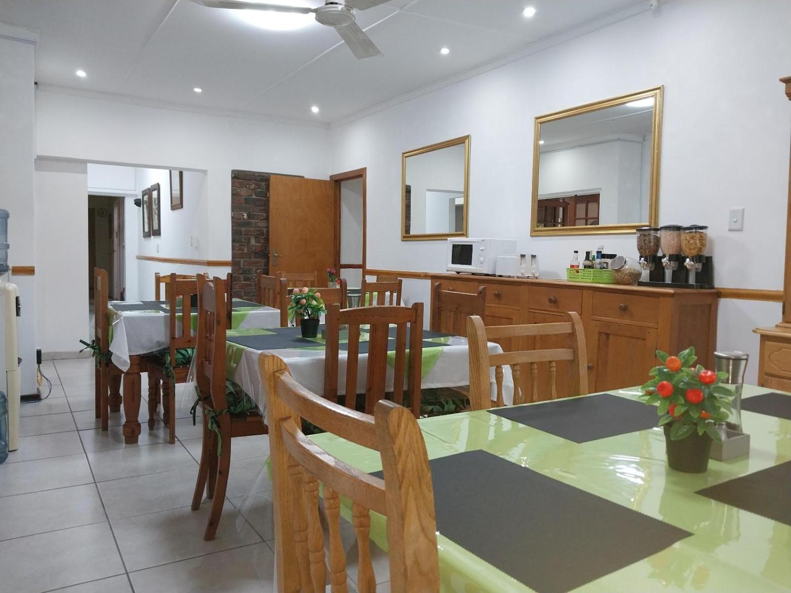 Lily Guesthouse 14/18