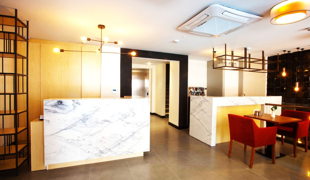 Hotel V Plus Taksim 61/70