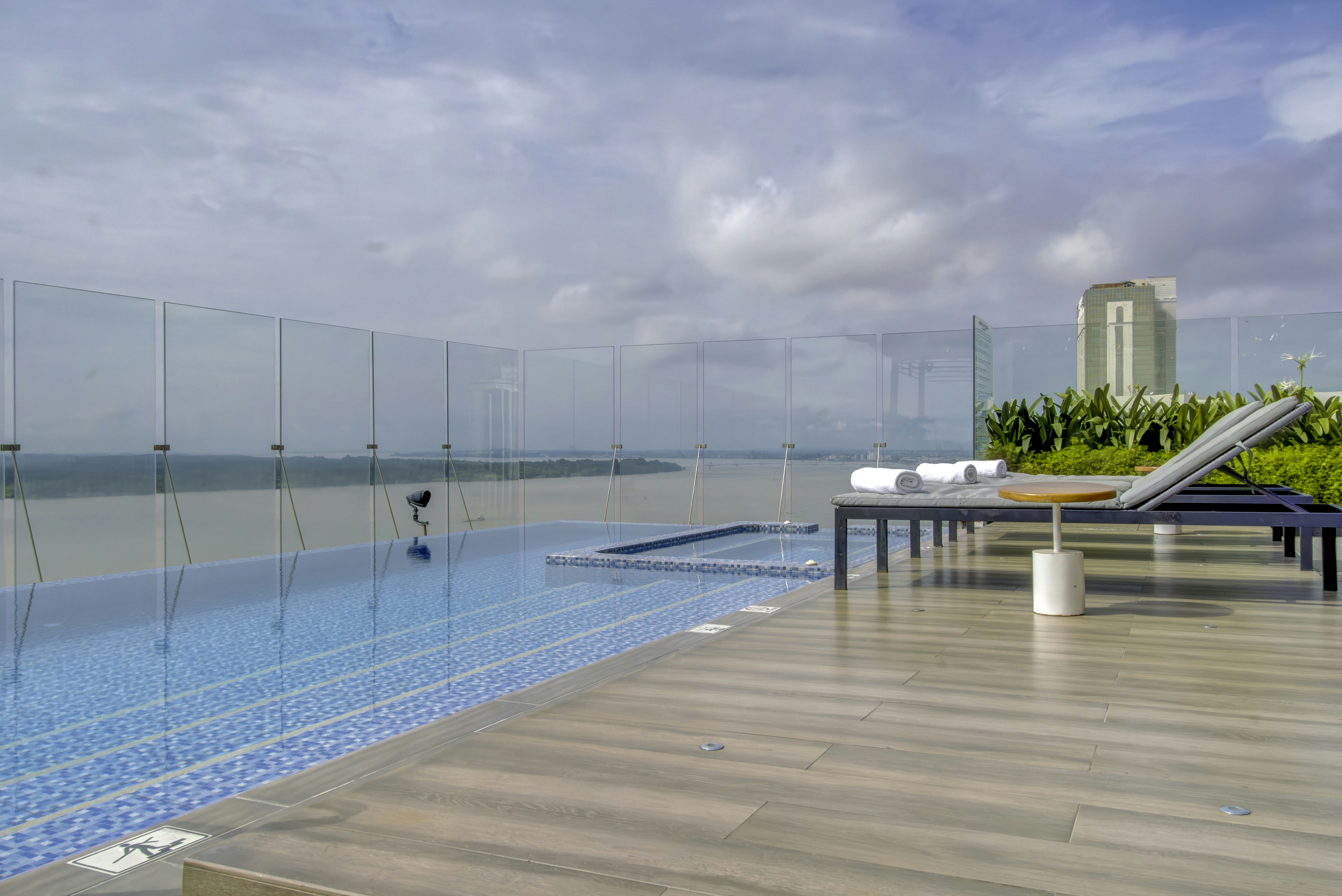 DoubleTree by Hilton Guayaquil 46/49