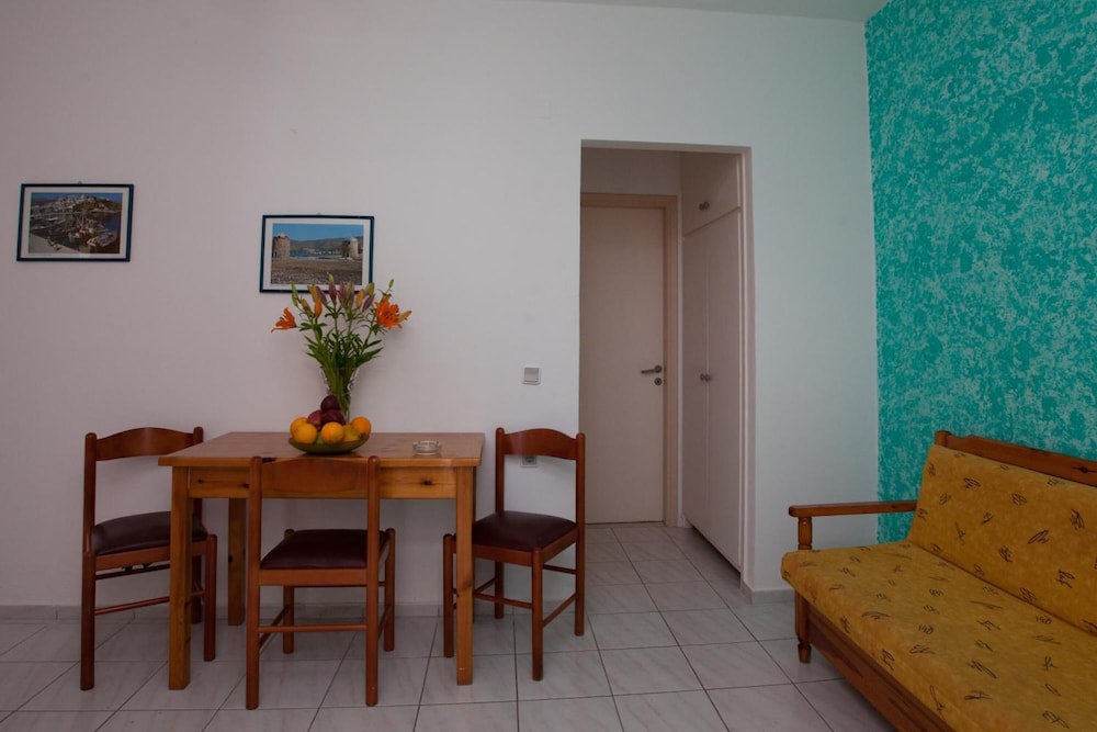 Cosmi Apartments by Estia 27/50
