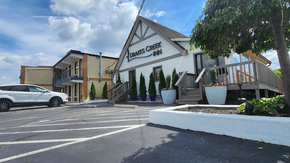 Drakes Creek Inn 43/56