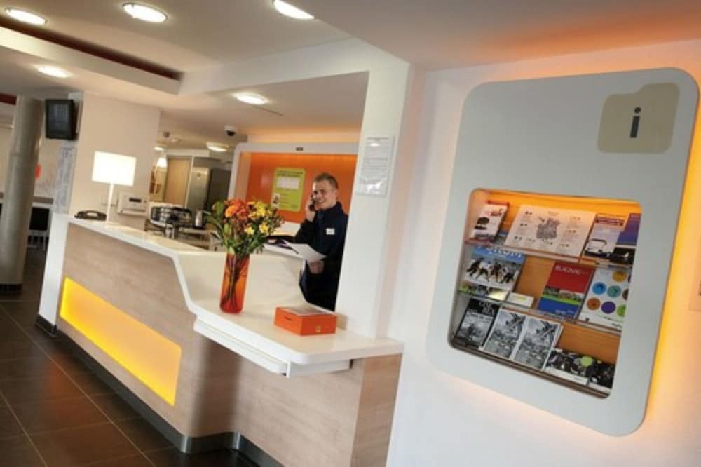 IBIS BUDGET TOULOUSE AEROPORT 15/67
