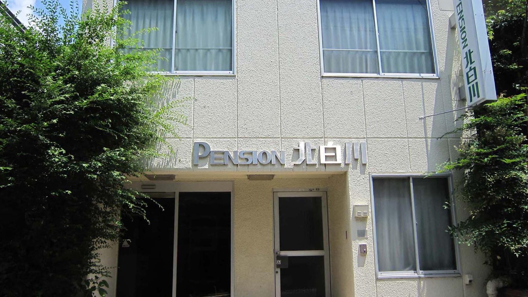 ROOM, TWIN BEDS, SHARED BATHROOM