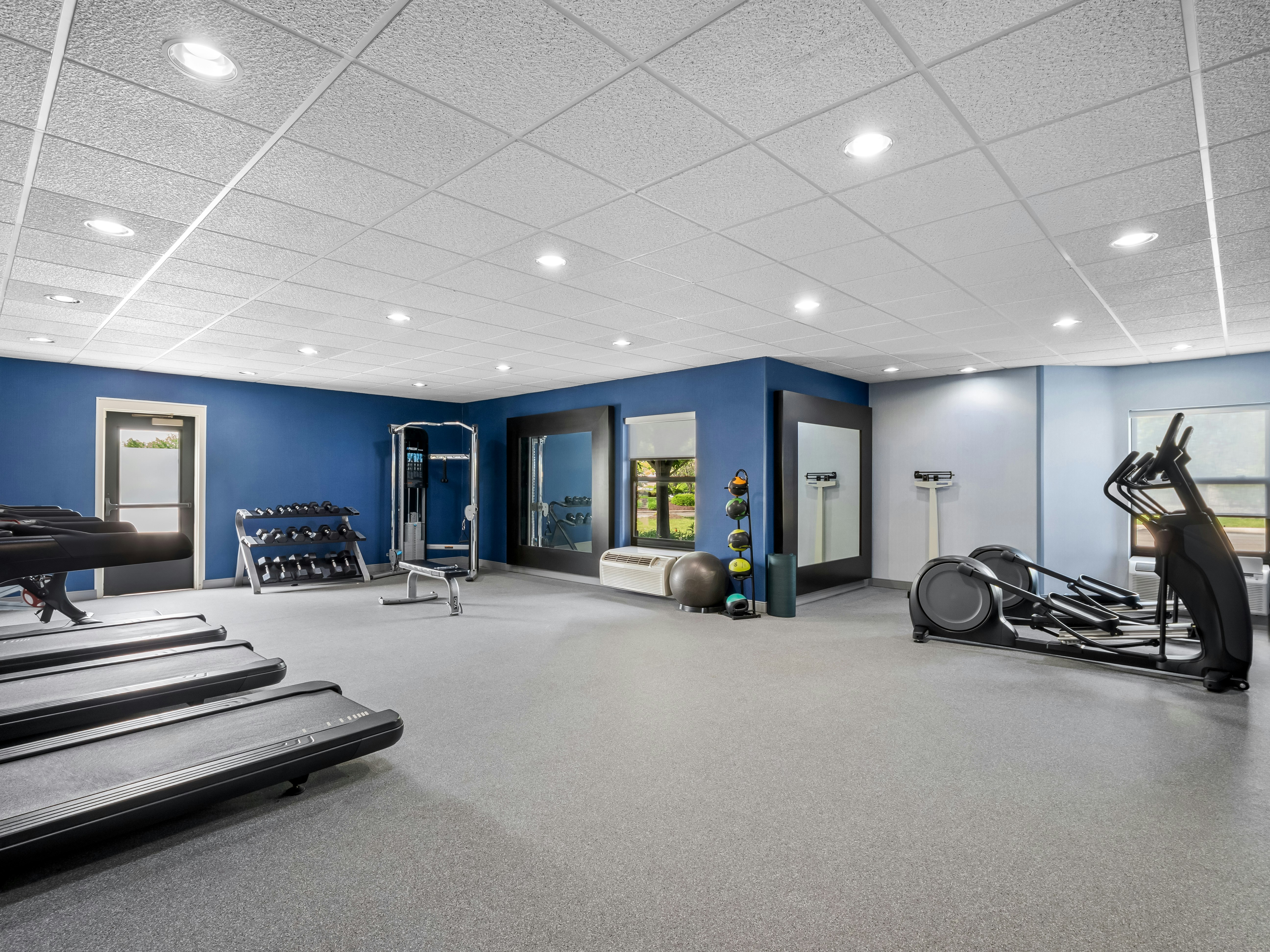 Hampton Inn & Suites East Lansing Okemos 39/80
