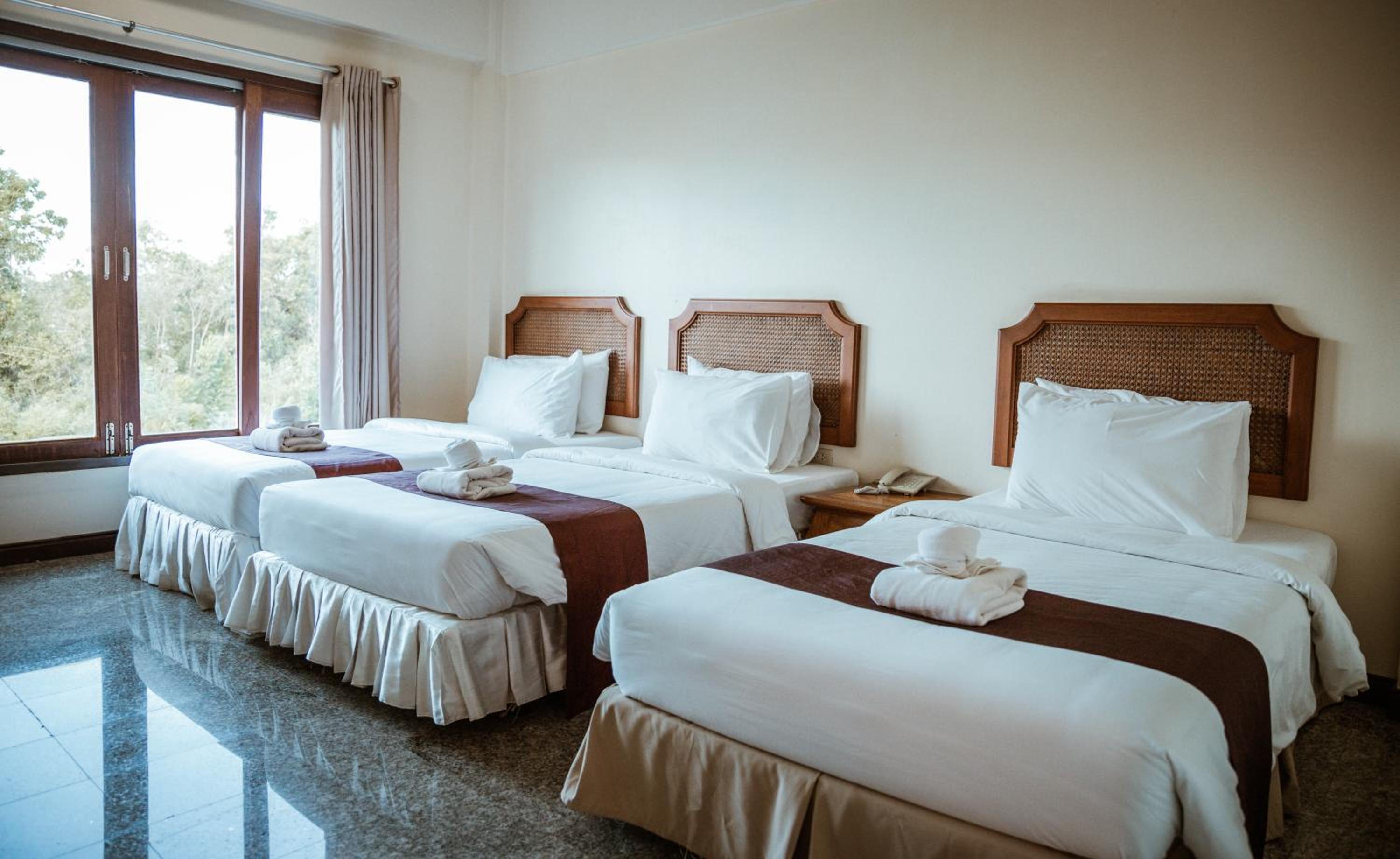 Superior, Triple, 3 Beds